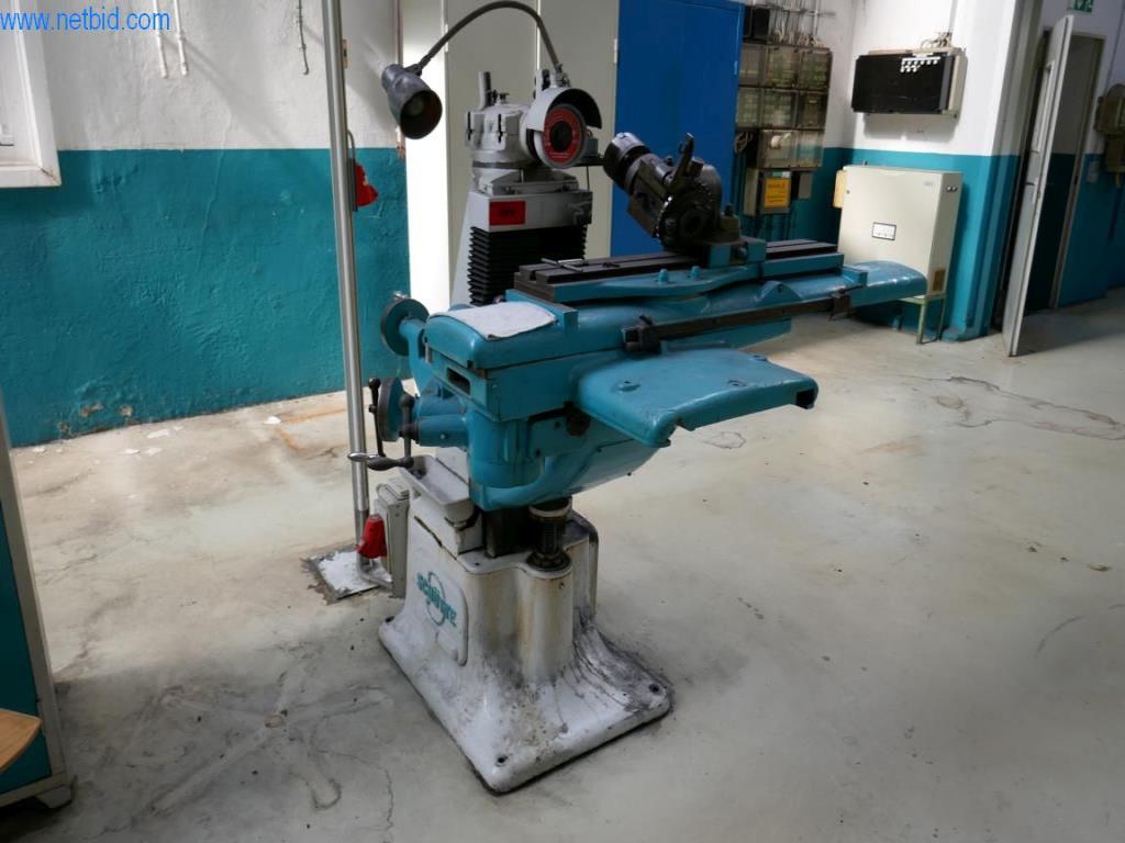 Máquinas para la fabricación de tornillos, pernos y elementos de fijación-1