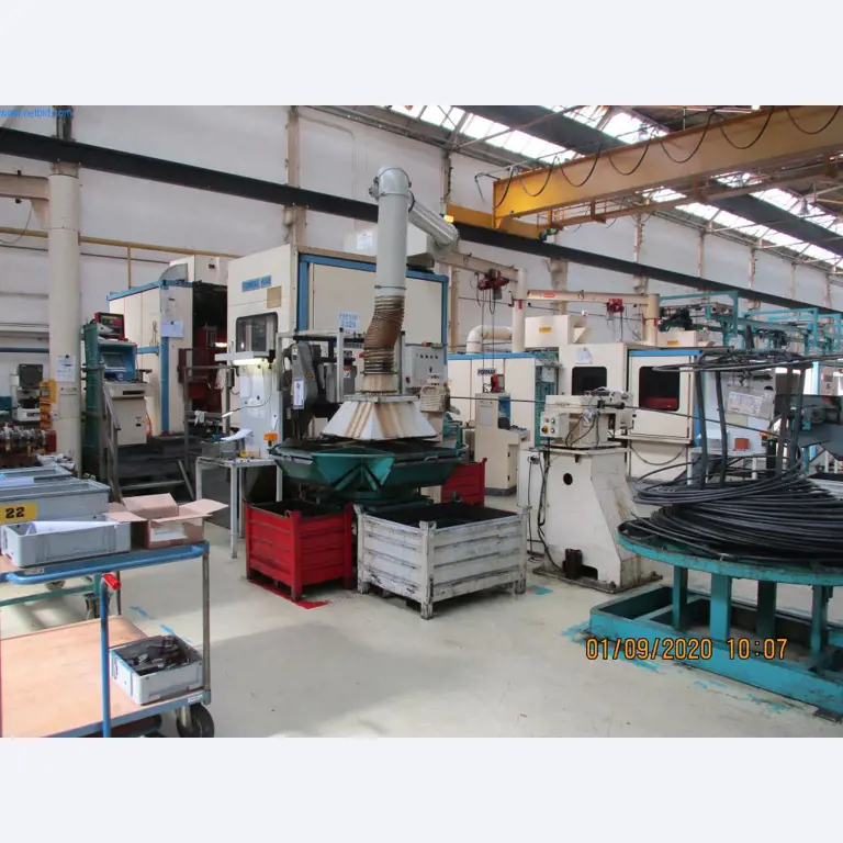 Stroje na výrobu šroubů, svorníků a spojovacího materiálu-2