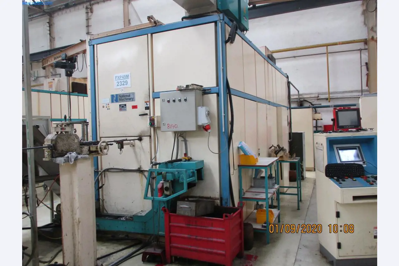 Stroje na výrobu šroubů, svorníků a spojovacího materiálu-5