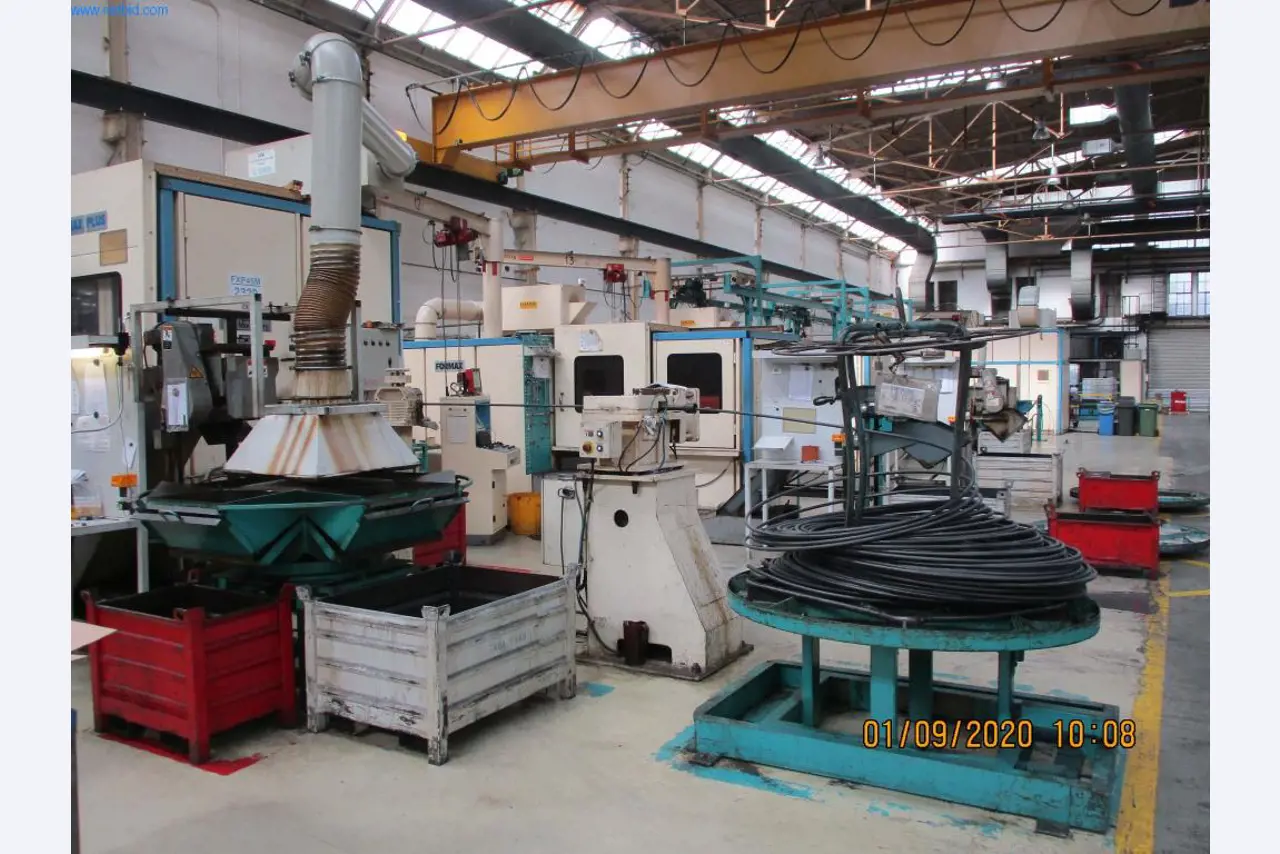 Stroje na výrobu šroubů, svorníků a spojovacího materiálu-6