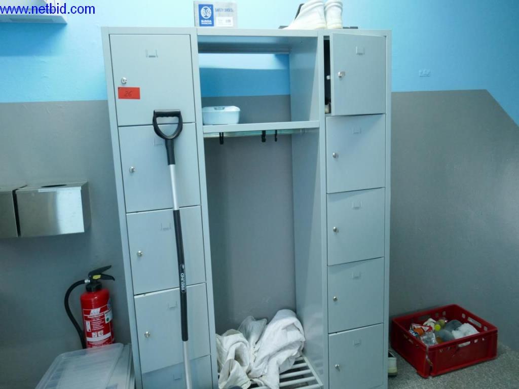 Gepflegte Maschinen und Ausstattung eines Fleischereibetriebes-23