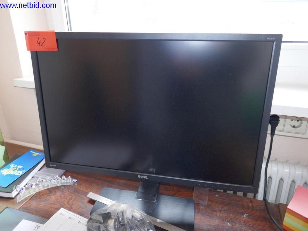 Gepflegte Maschinen und Ausstattung eines Fleischereibetriebes-37