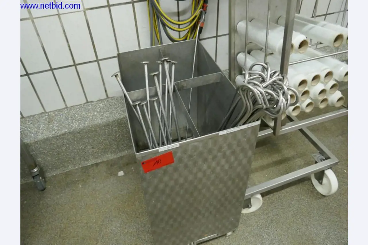 Goed onderhouden machines en apparatuur in een slagerij-9