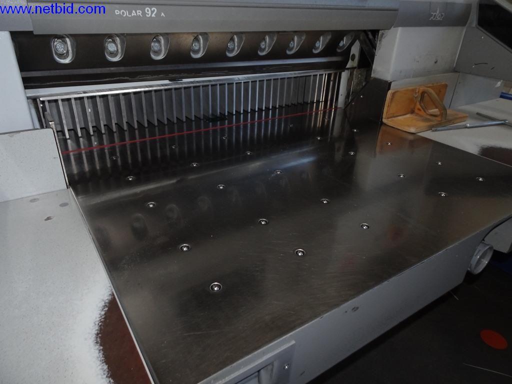 máquinas bien mantenidas del sector de la transformación del papel-3