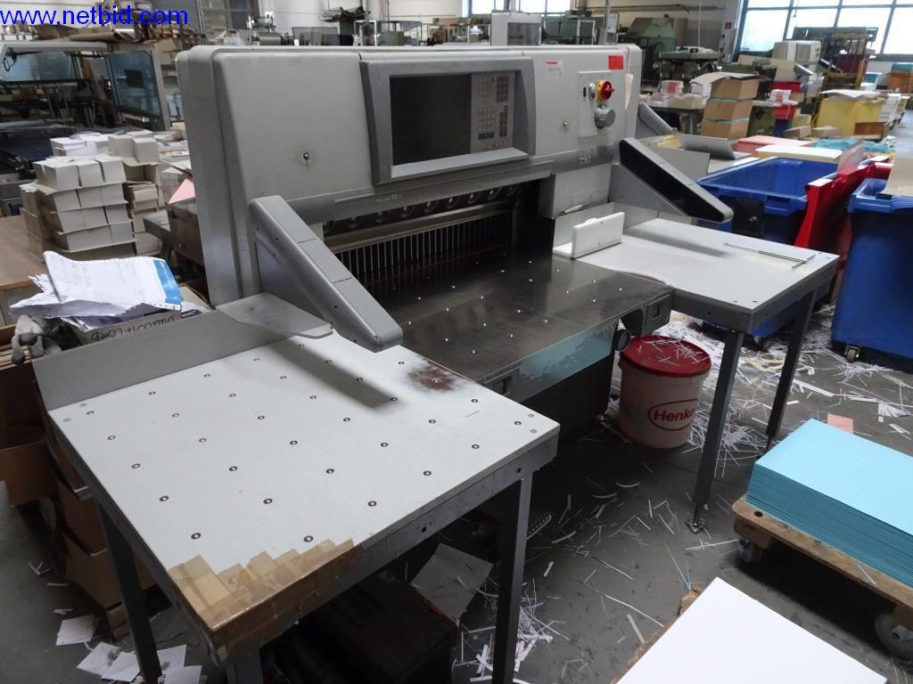 máquinas bien mantenidas del sector de la transformación del papel-3