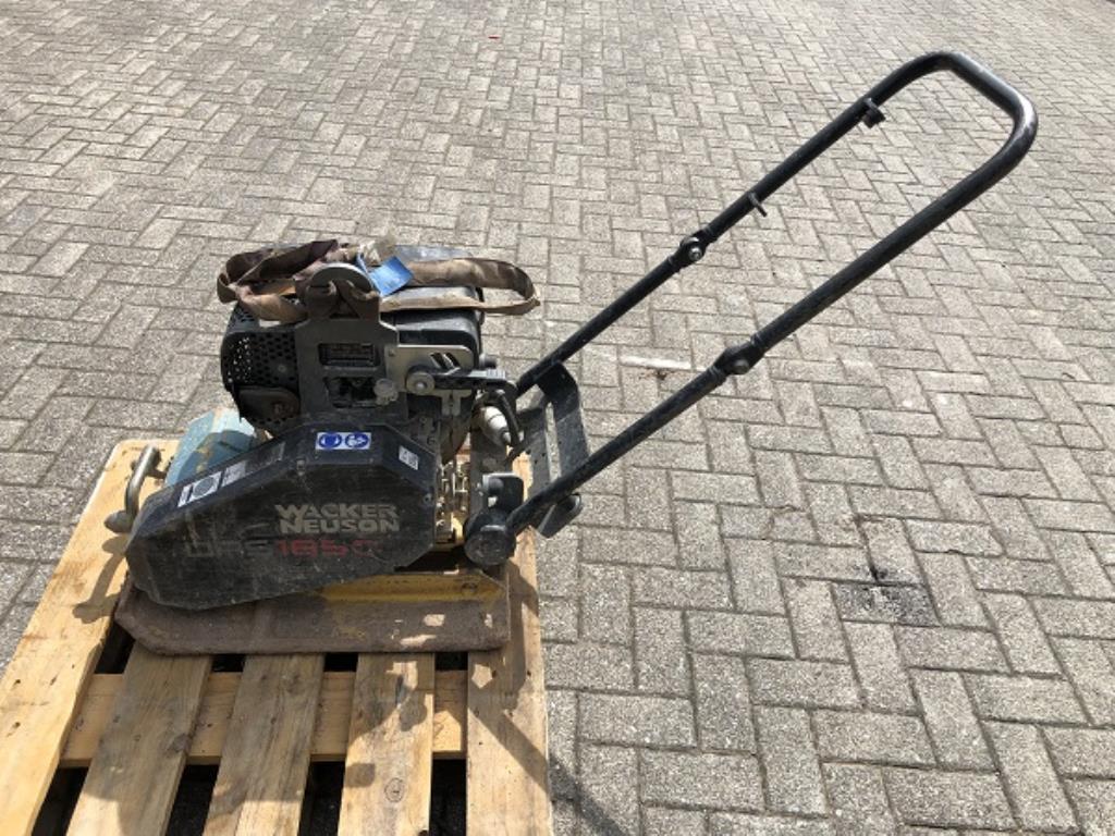 Construction equipment and commercial vehicles-1