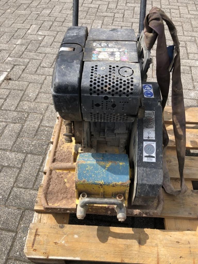 Construction equipment and commercial vehicles-3