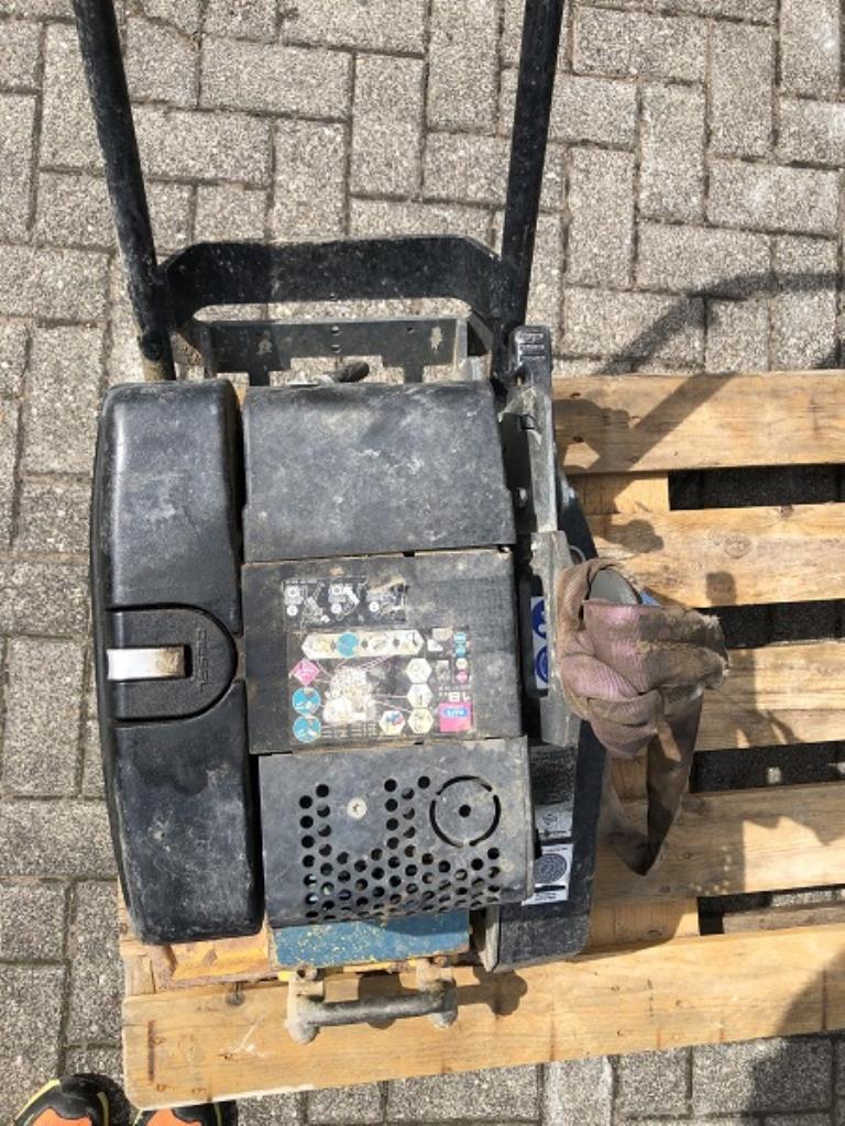 Construction equipment and commercial vehicles-7