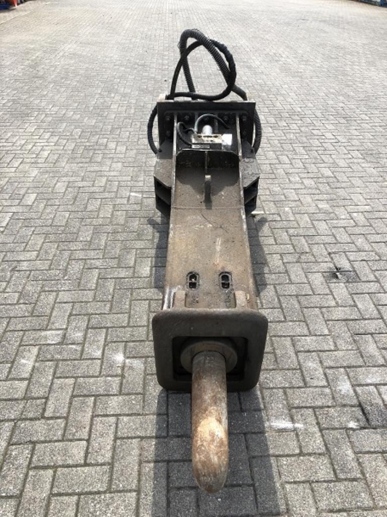 Stavební stroje a užitková vozidla-3