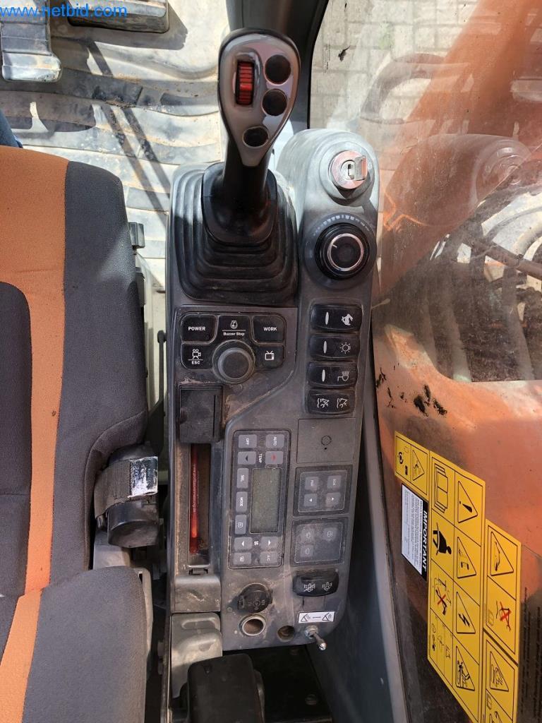 Maszyny budowlane i pojazdy użytkowe-13