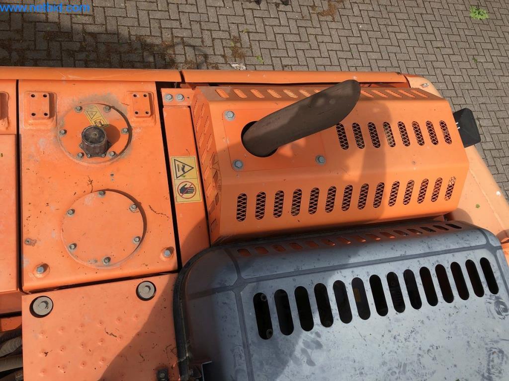 Maszyny budowlane i pojazdy użytkowe-15