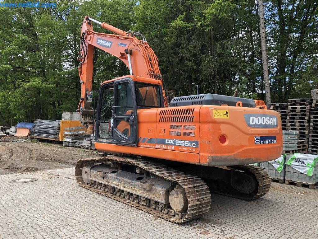 Maszyny budowlane i pojazdy użytkowe-16