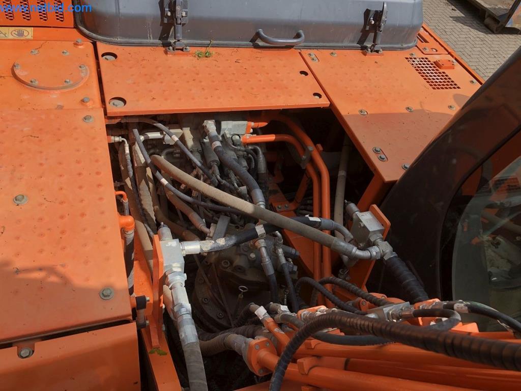 Maszyny budowlane i pojazdy użytkowe-19