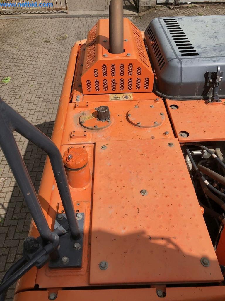 Maszyny budowlane i pojazdy użytkowe-20