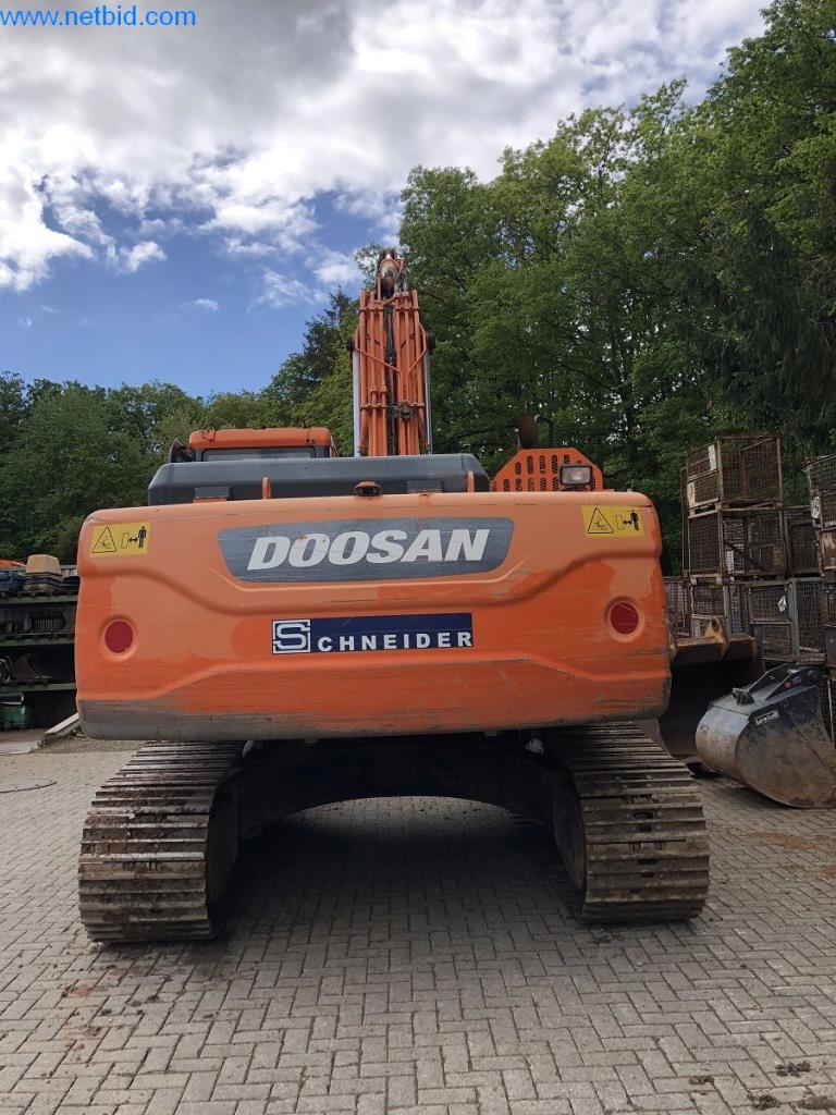 Maszyny budowlane i pojazdy użytkowe-22