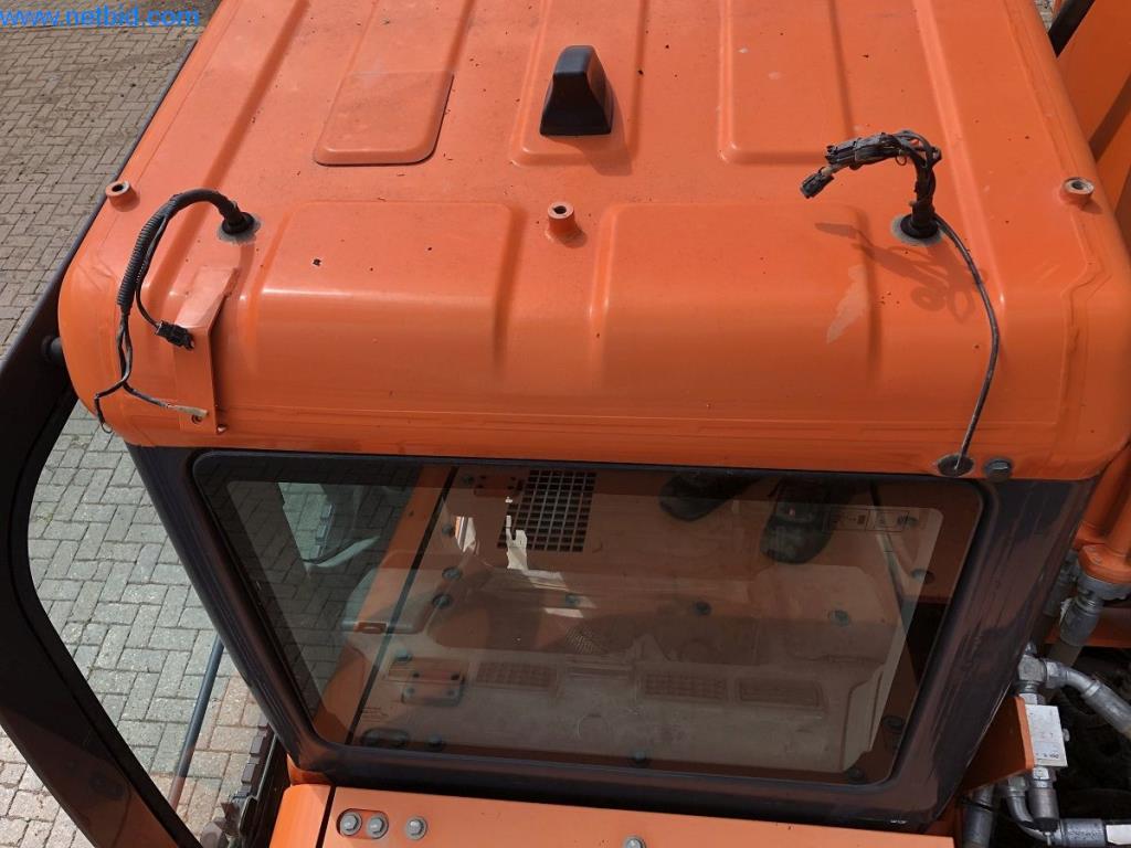 Maszyny budowlane i pojazdy użytkowe-32