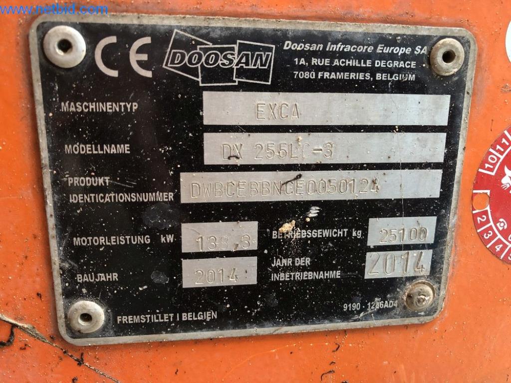 Maszyny budowlane i pojazdy użytkowe-37