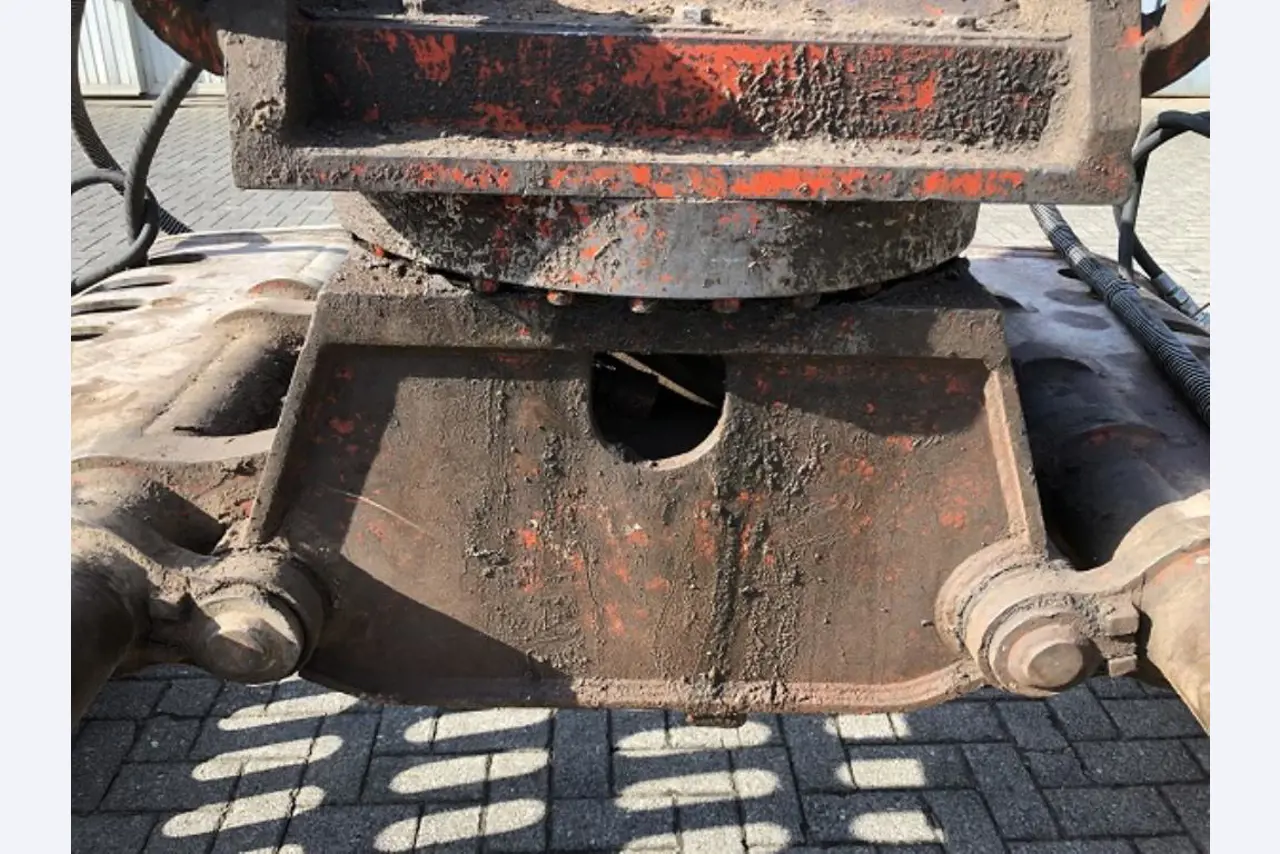 Stavební stroje a užitková vozidla-7