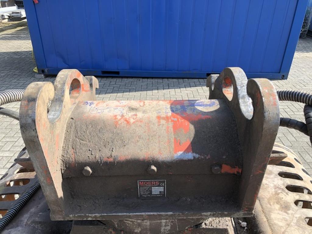 Construction equipment and commercial vehicles-8