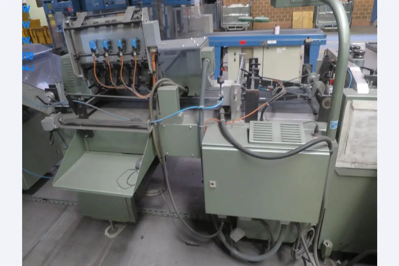 Machines du secteur de la finition de l'impression-6