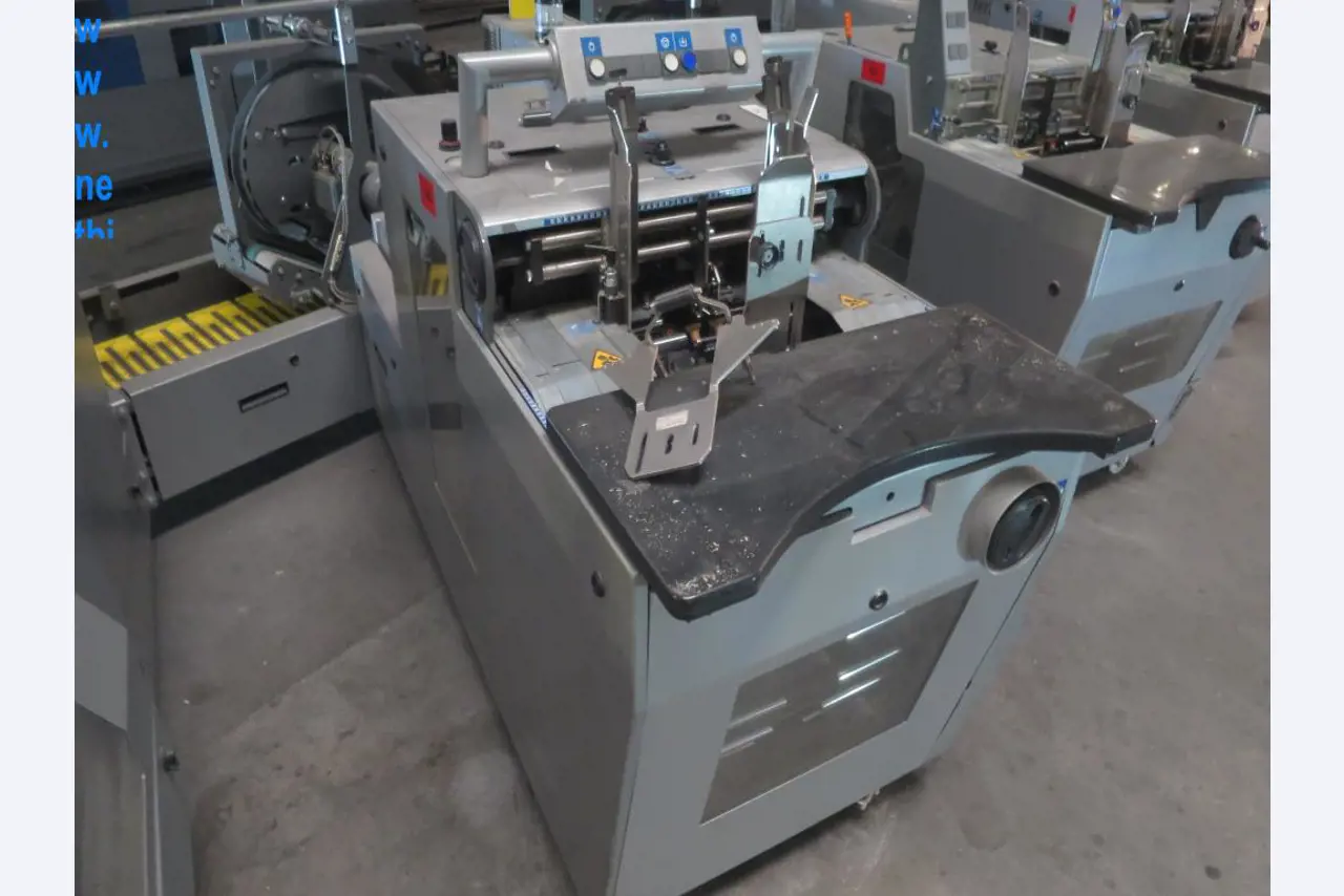 Machines du secteur de la finition de l'impression-1