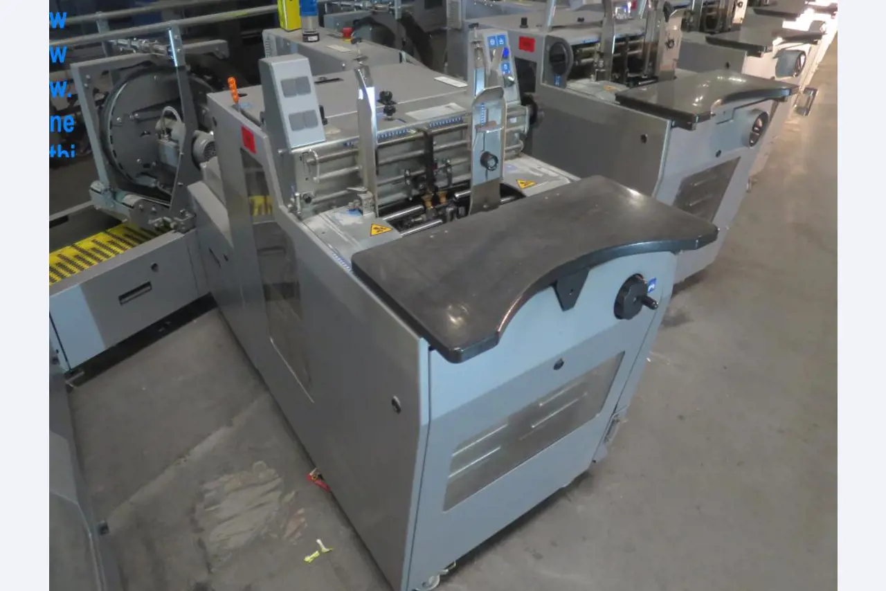 Machines du secteur de la finition de l'impression-1