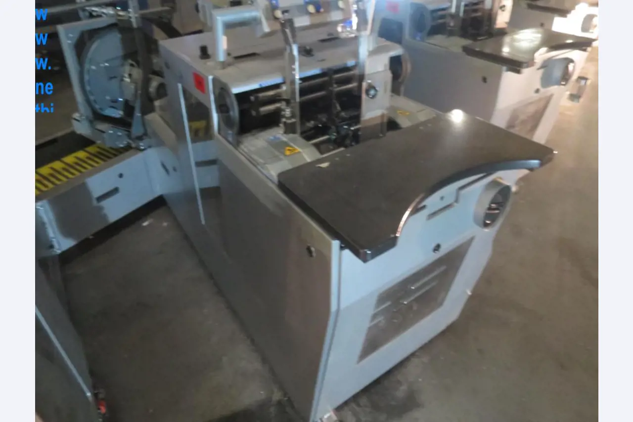 Machines du secteur de la finition de l'impression-1