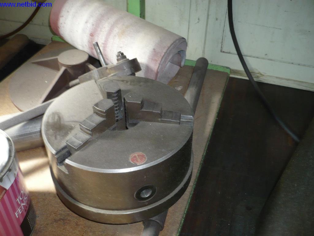 Holzbearbeitungs- und Werkzeugmaschinen zur Herstellung von mechanischen Kuckucksuhrwerken und -gehäusen-4