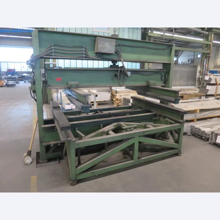 Cutting machines, welding technology, hand tools and other assets-1