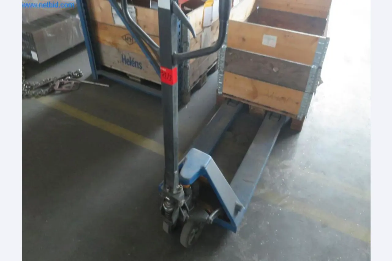 Cutting machines, welding technology, hand tools and other assets-1