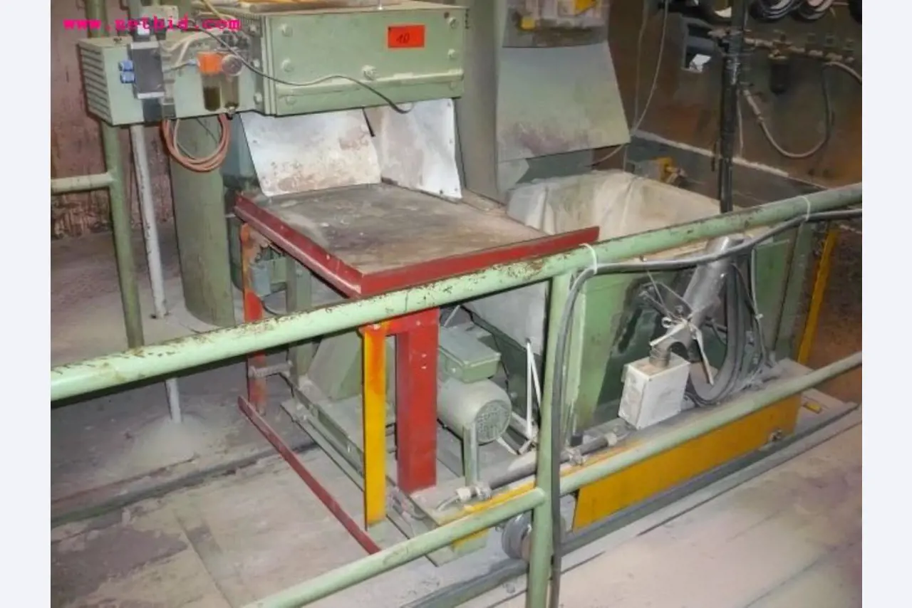 Automatic molding line, HWS, HSP-2 D<br>
- extremely reduced in price --3