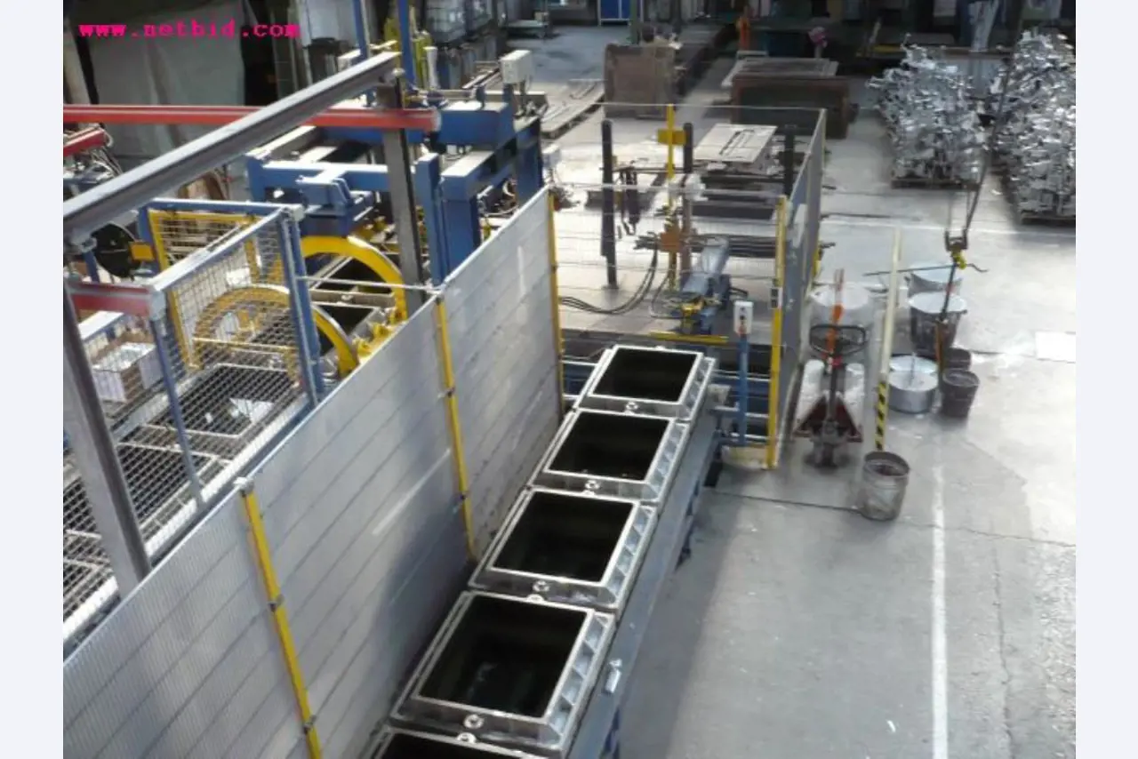 Automatická formovací linka, HWS, HSP-2 D<br>
- extrémně snížená cena --7