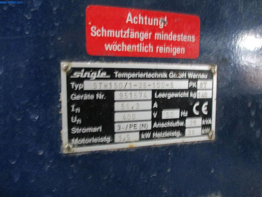 Stroje pro vstřikování plastů
-3