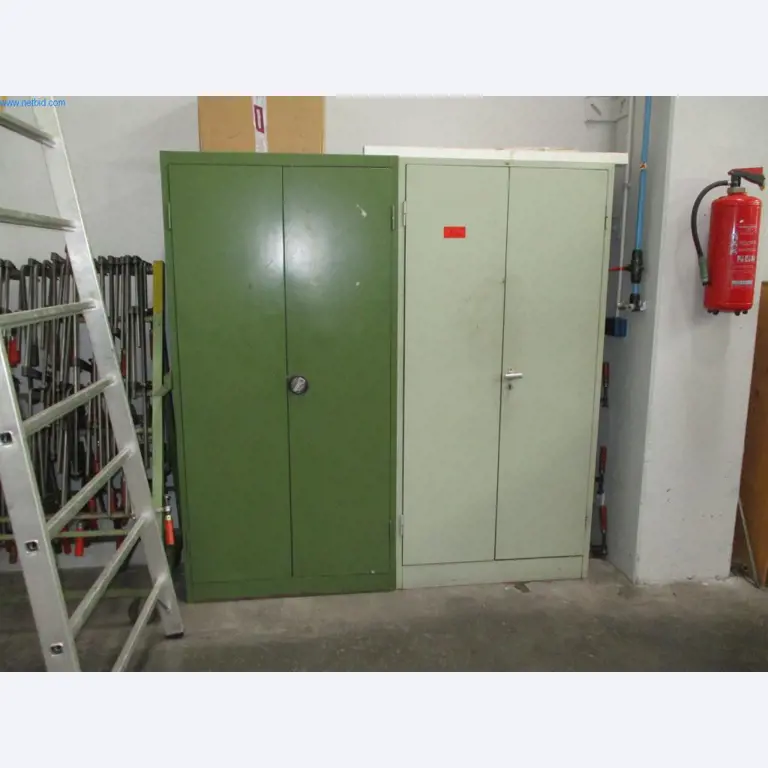 Máquinas do sector da moldagem por injeção de plástico
-1