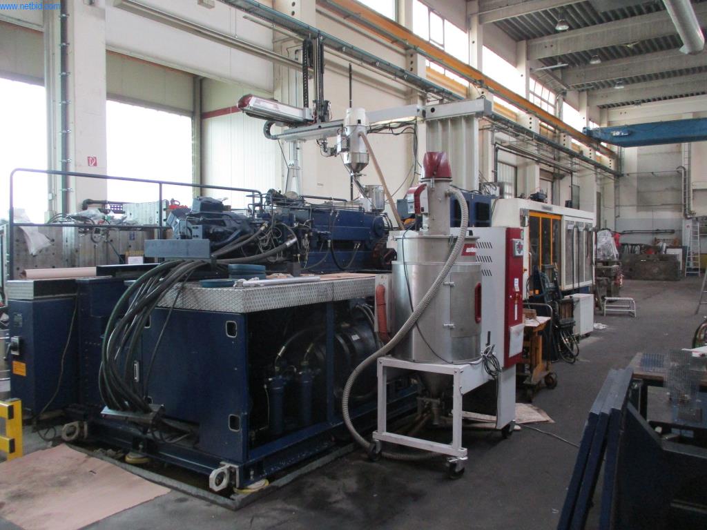 Máquinas do sector da moldagem por injeção de plástico
-2