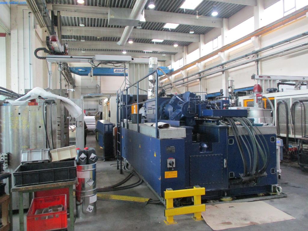 Máquinas do sector da moldagem por injeção de plástico
-3