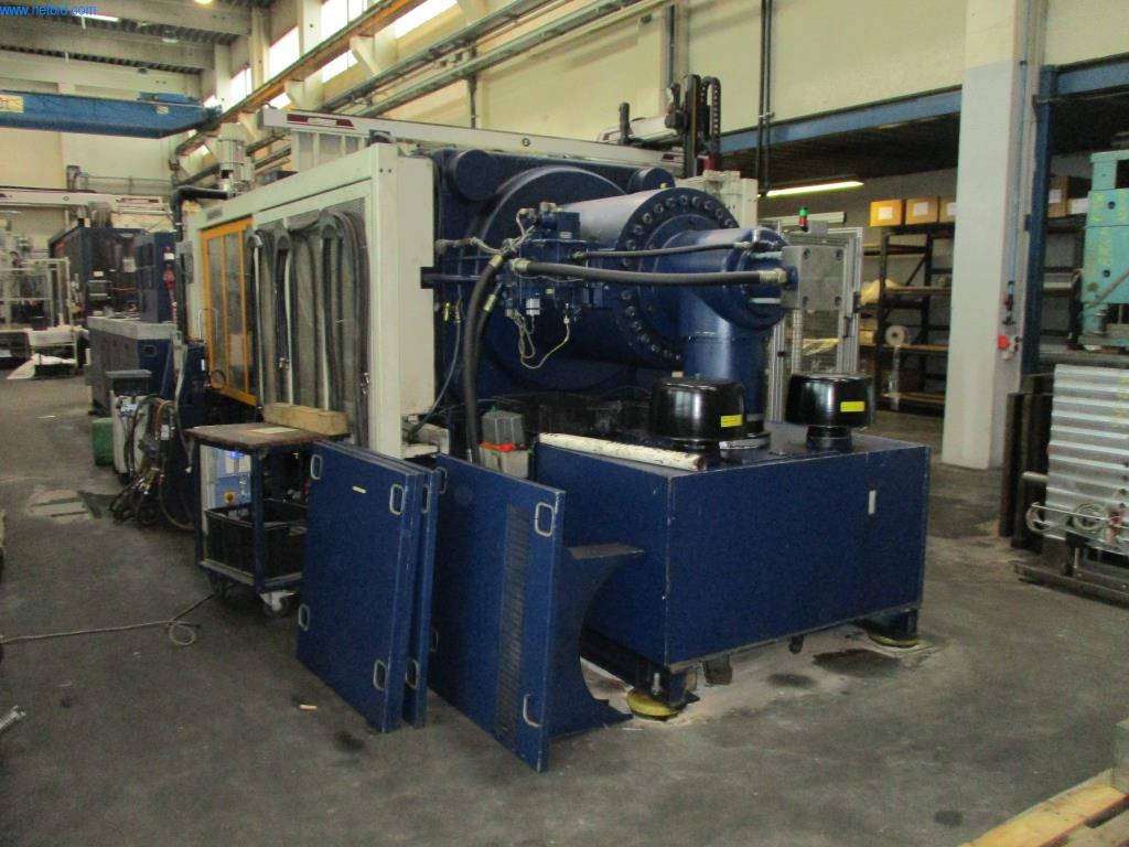 Máquinas do sector da moldagem por injeção de plástico
-2