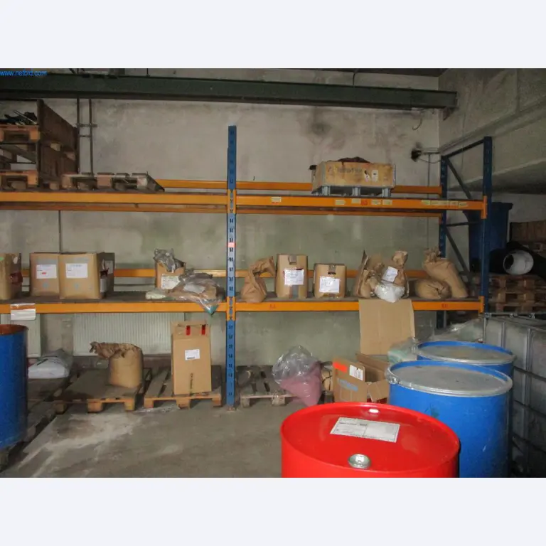 Machines du secteur de l'injection plastique
-2