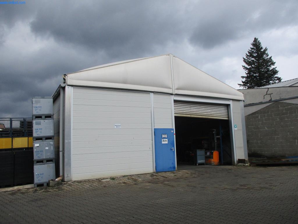 Máquinas del sector de la inyección de plásticos
-1