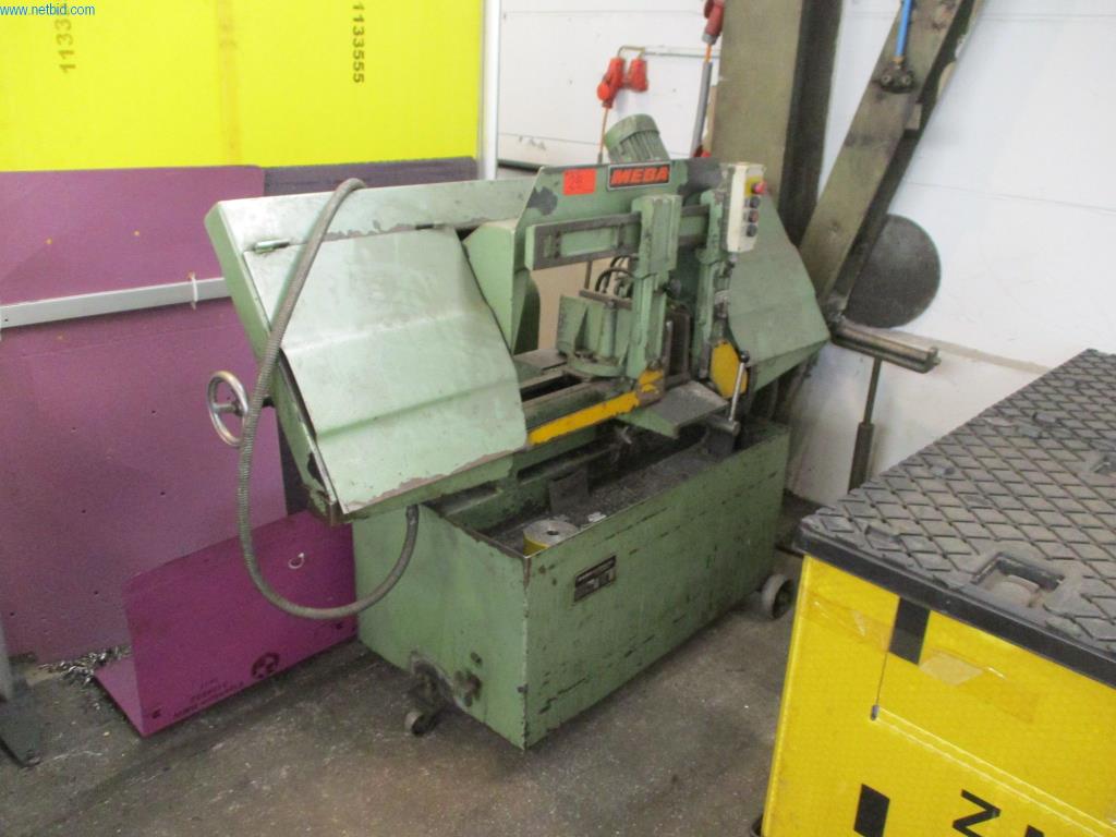 Maschinen aus dem Bereich Kunststoff-Spritzguss
-1