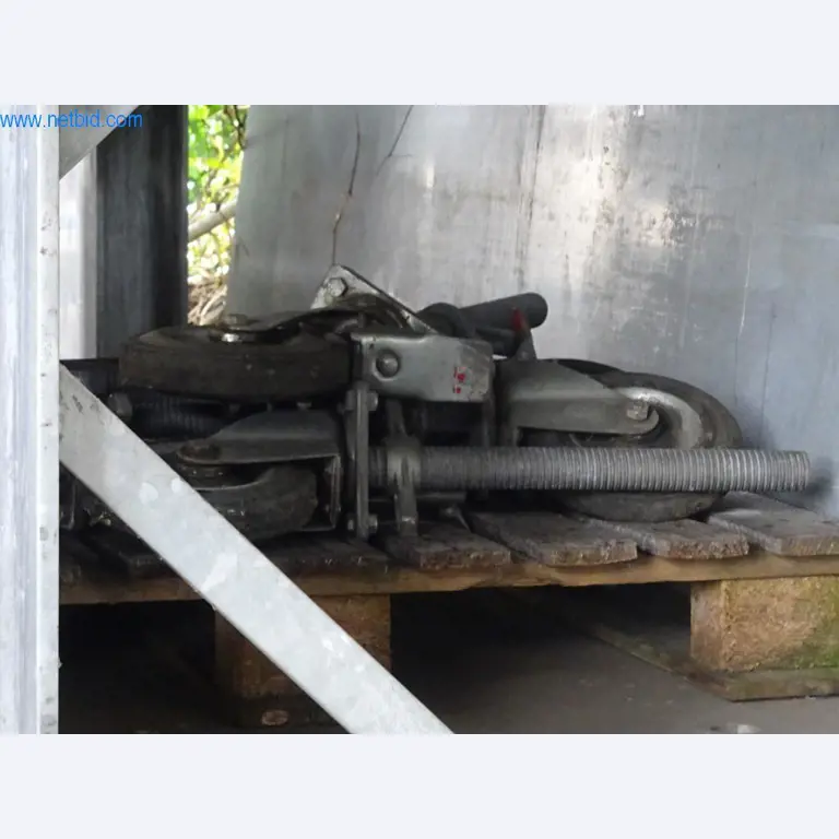 Máquinas do sector da moldagem por injeção de plástico
-2