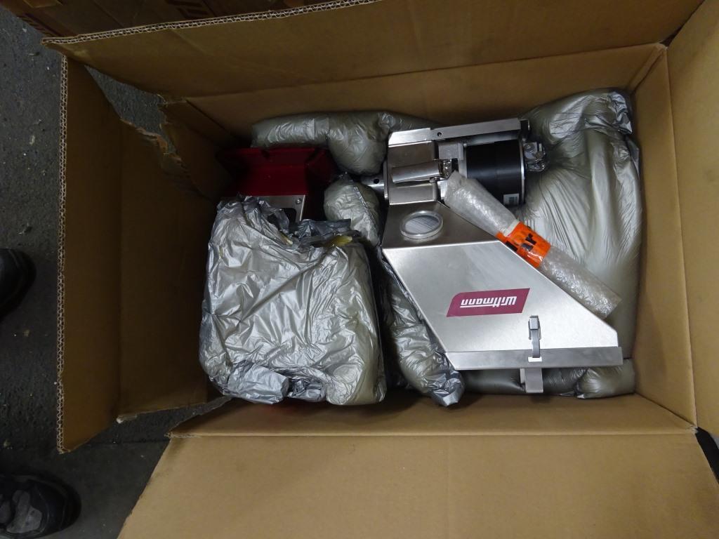 Máquinas do sector da moldagem por injeção de plástico
-3