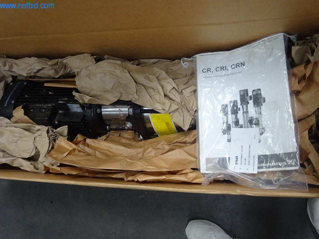 Machines from the field of plastic injection molding-1