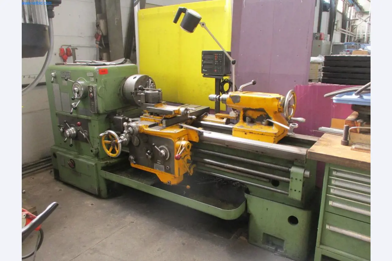Machines uit de kunststof spuitgietsector
-1