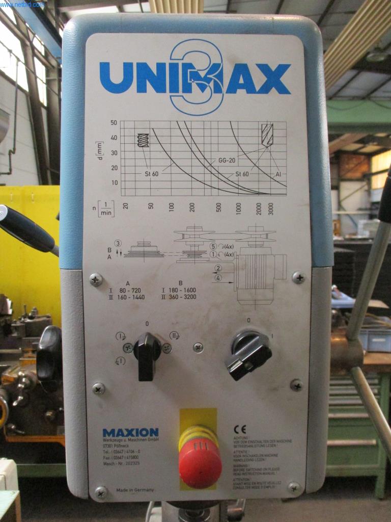 Machines du secteur de l'injection plastique
-2