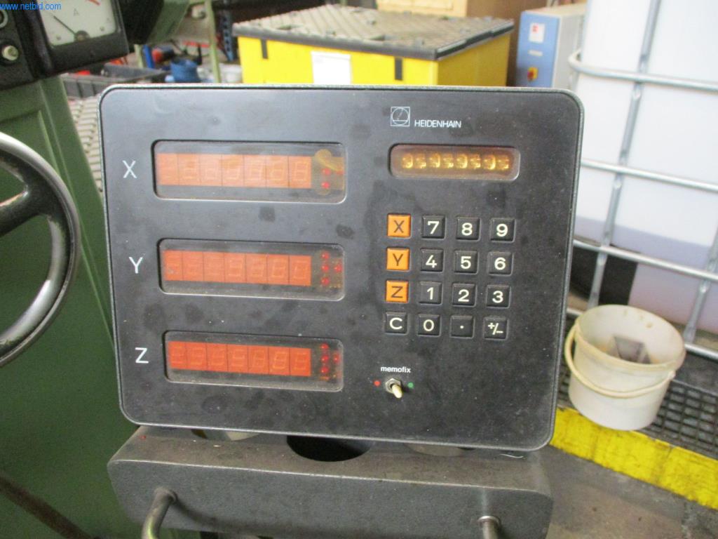 Machines du secteur de l'injection plastique
-4