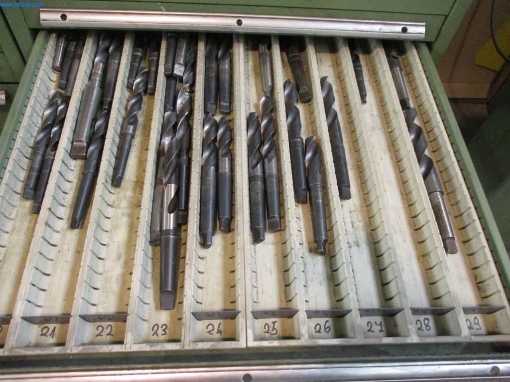 Stroji za brizganje plastike
-5