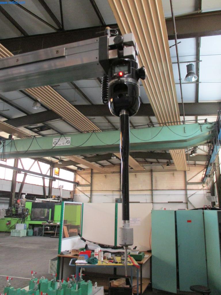 Máquinas del sector de la inyección de plásticos
-5