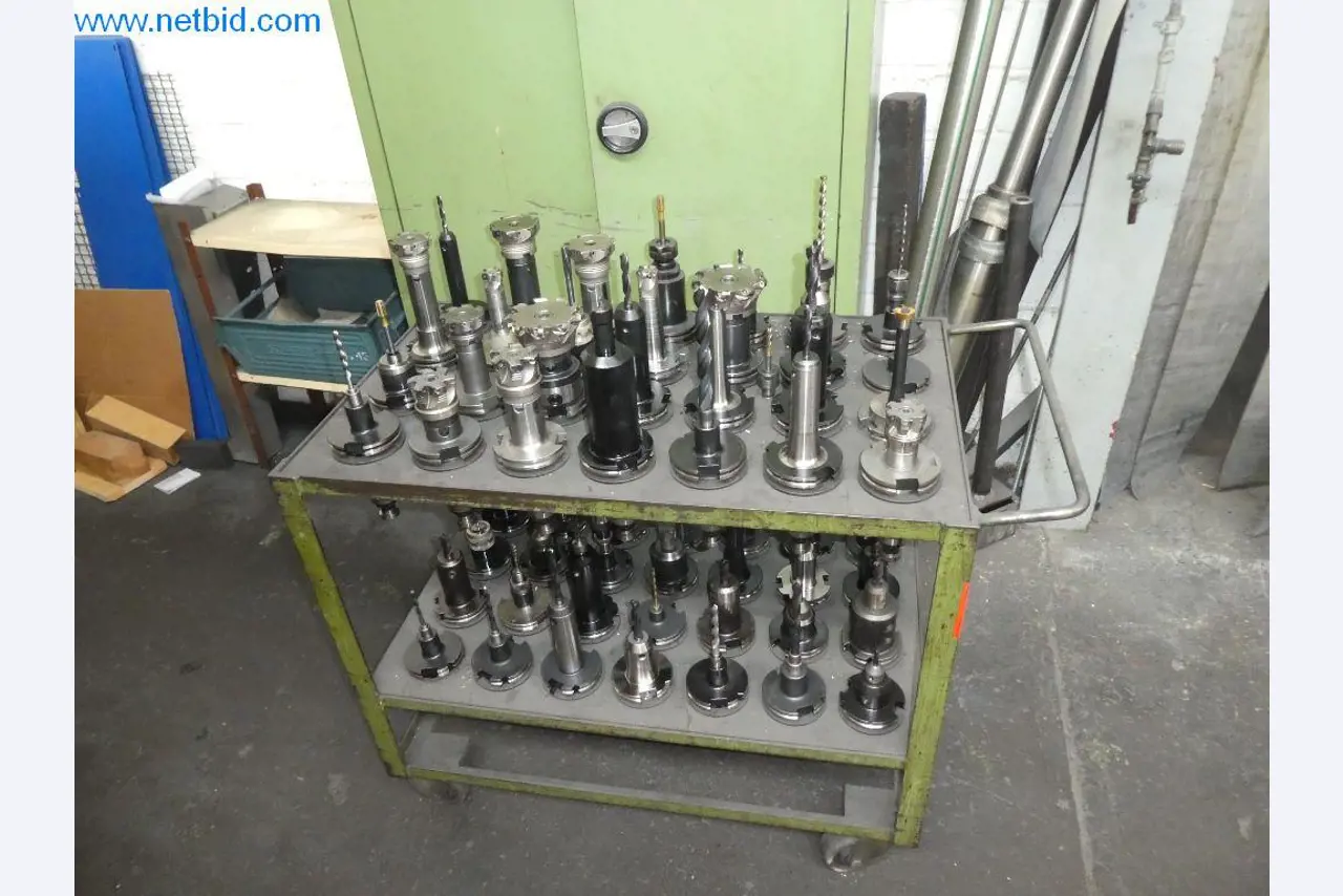 Máquinas de corte, tecnología de soldadura, herramientas manuales y otros activos fijos-1