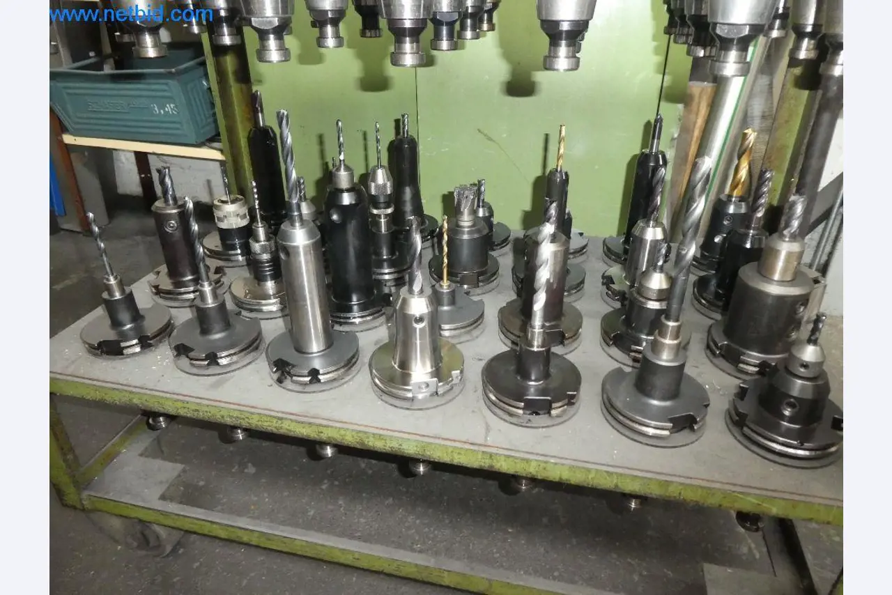 Máquinas de corte, tecnología de soldadura, herramientas manuales y otros activos fijos-3